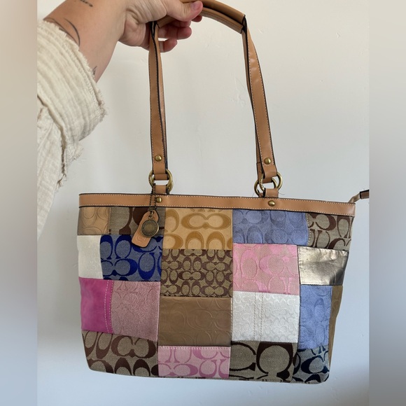 バッグ Coach Patchwork Tote bag Signature Coach Patchwork Signature Denim Gallery Tote Book Bag Purse